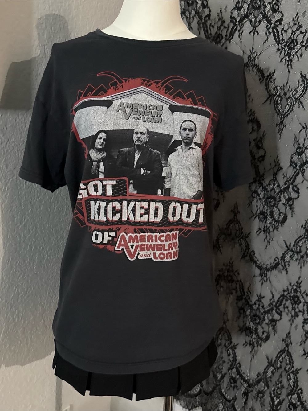 American Jewelry and Loan Shirt Mens M Black Graphic Hardcore Pawn Detroit TV